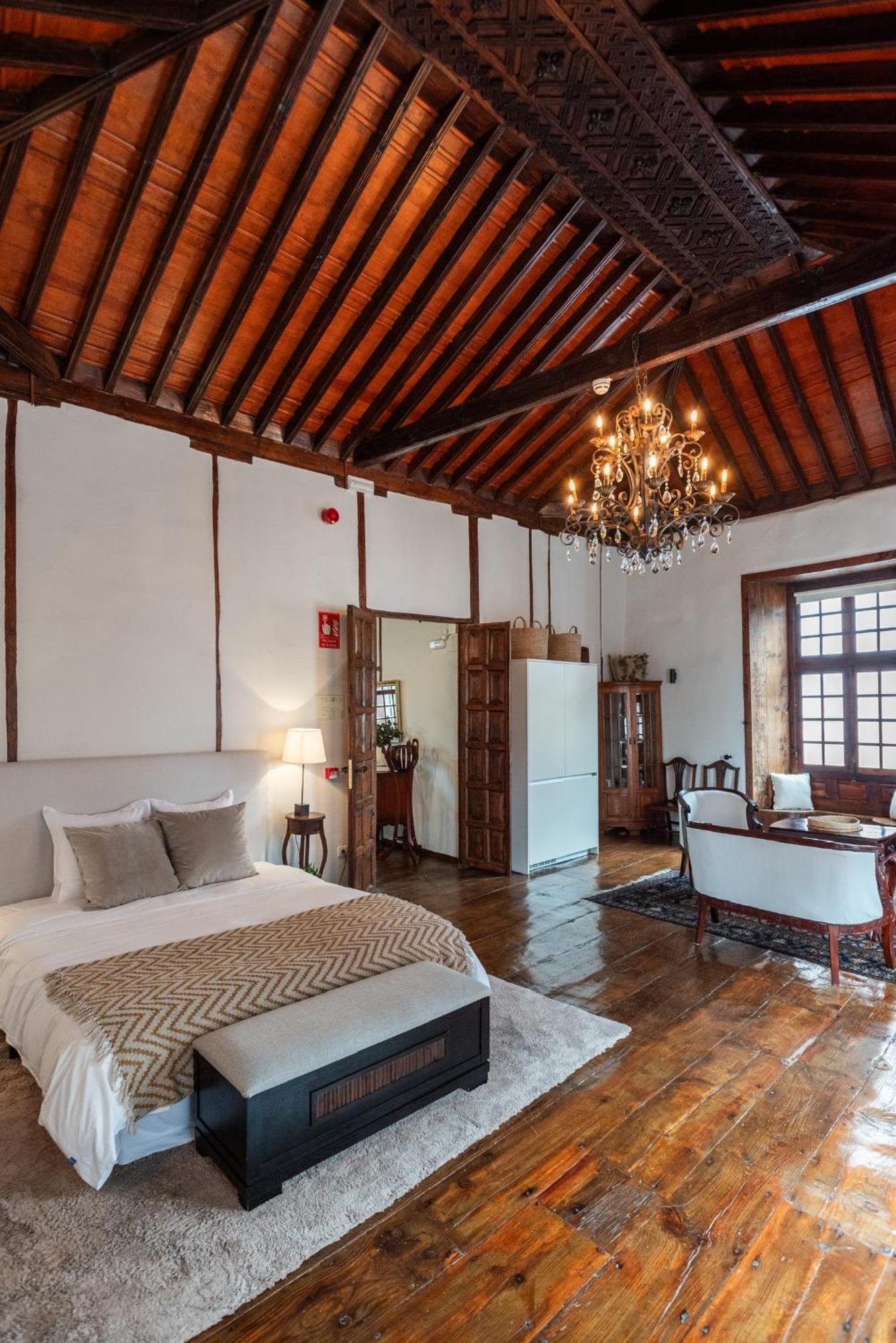 Tizon Suites 加拉奇科 外观 照片
